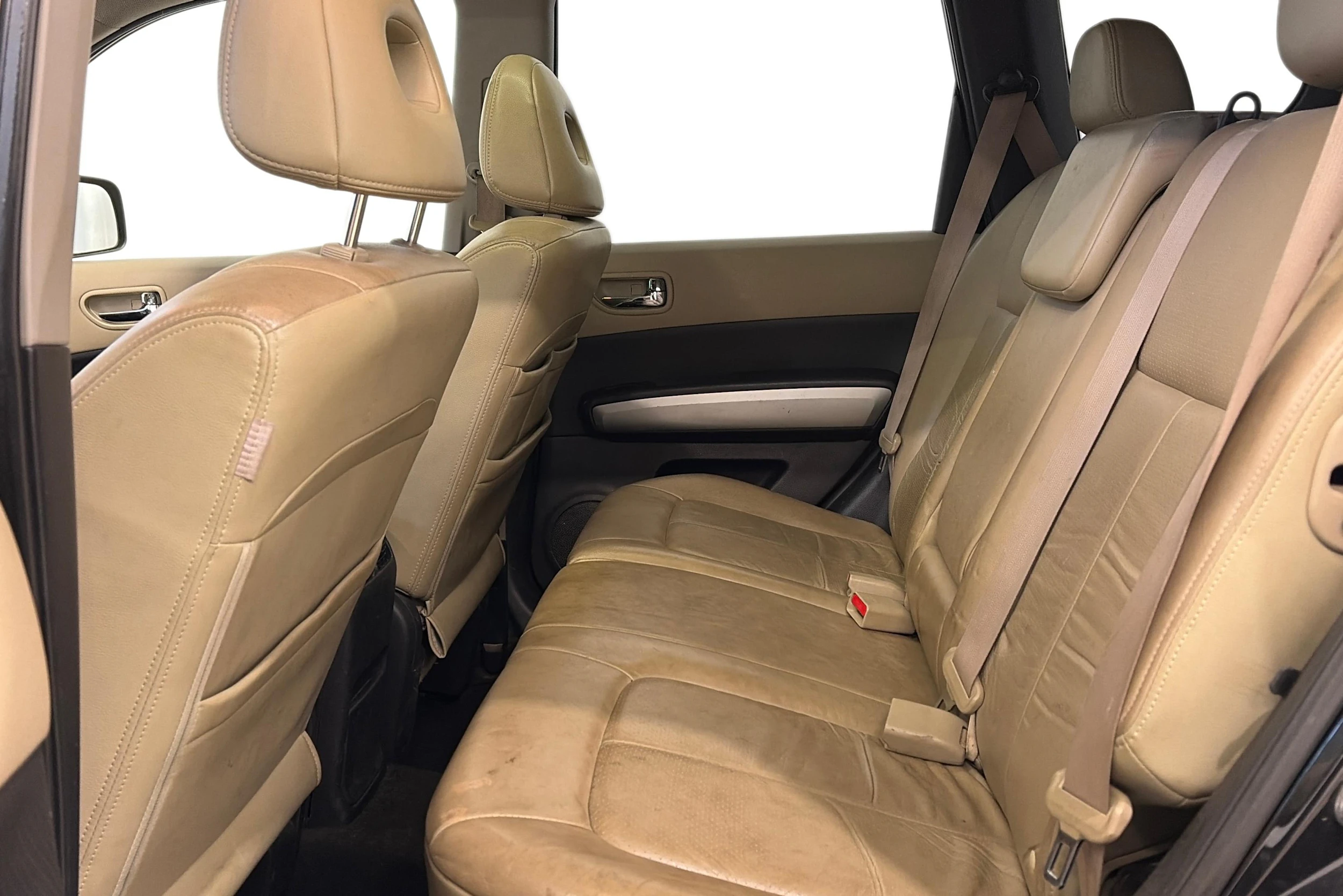 musta Nissan X-Trail 2007 kuva 11.