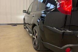 musta Nissan X-Trail 2007 kuva 25.