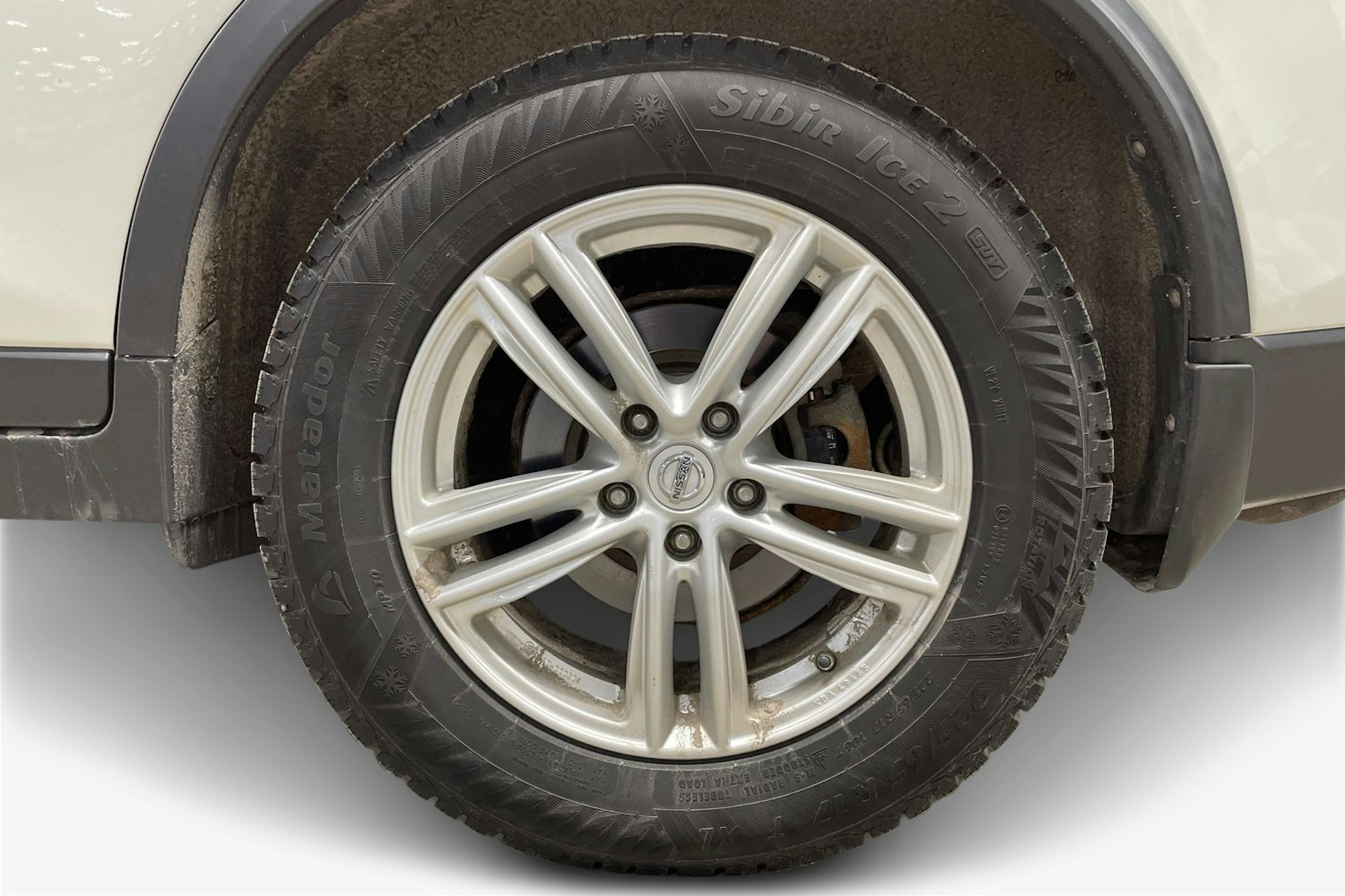 valkoinen Nissan X-Trail 2014 kuva 11.