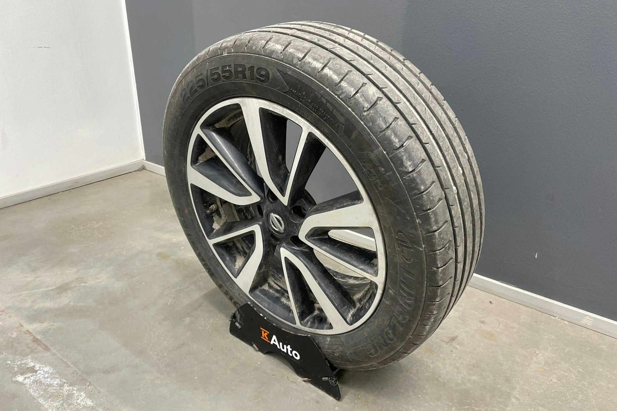 valkoinen Nissan X-Trail 2014 kuva 14.