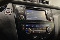 valkoinen Nissan X-Trail 2014 kuva 19.