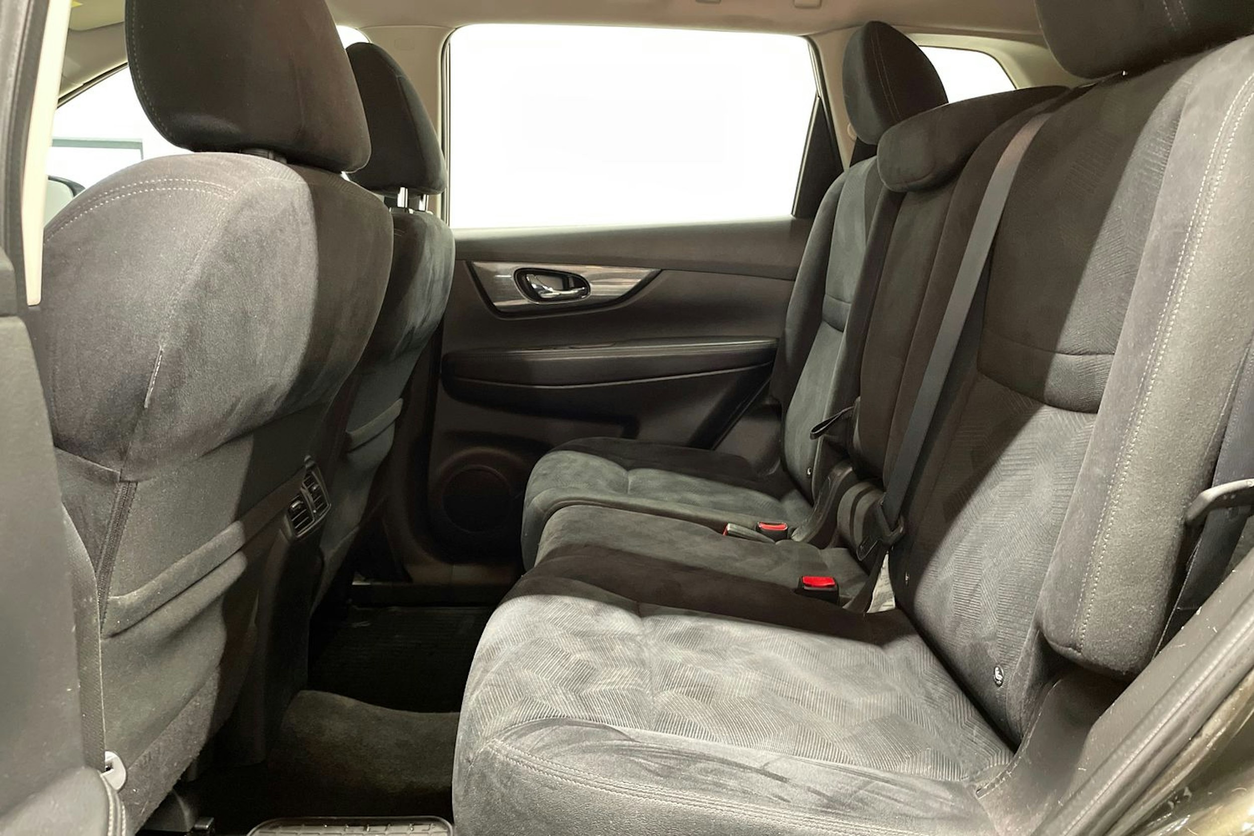 vihreä Nissan X-Trail 2016 kuva 10.