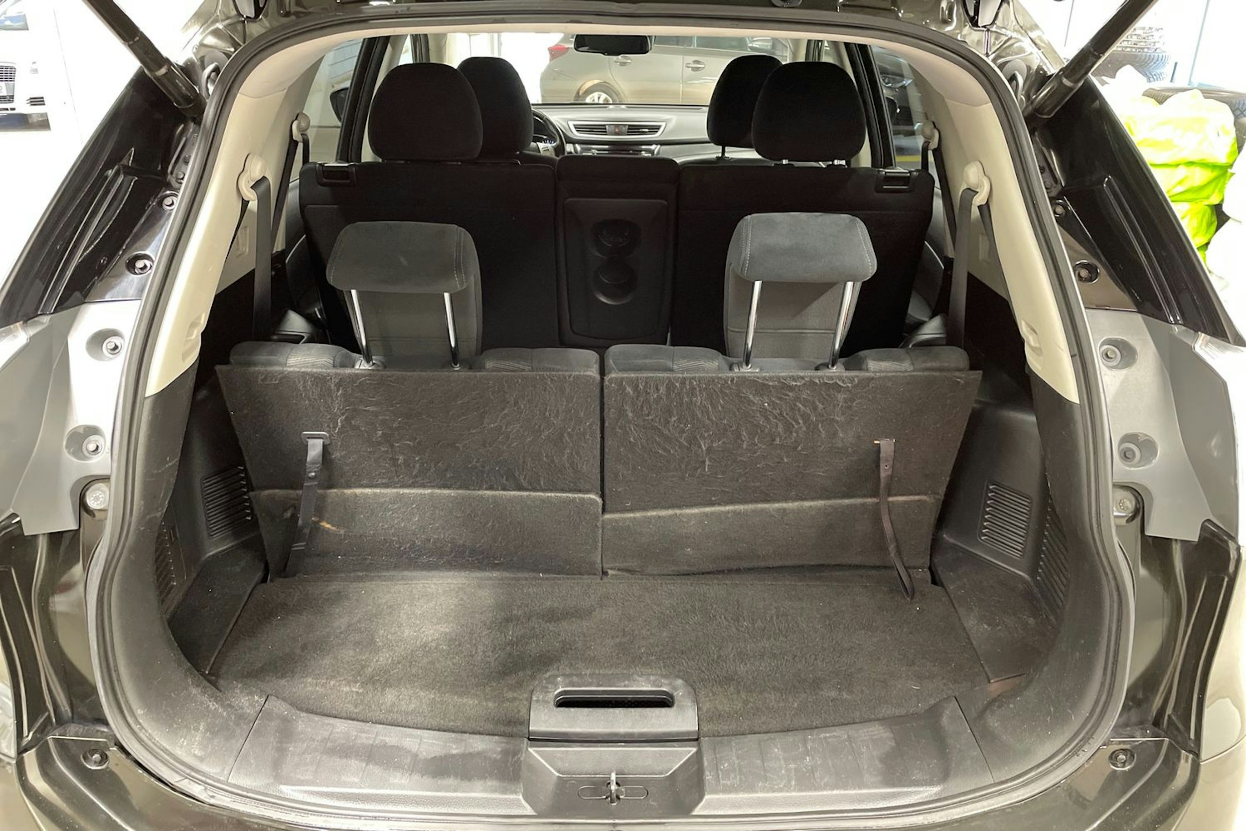 vihreä Nissan X-Trail 2016 kuva 14.