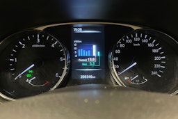 vihreä Nissan X-Trail 2016 kuva 16.