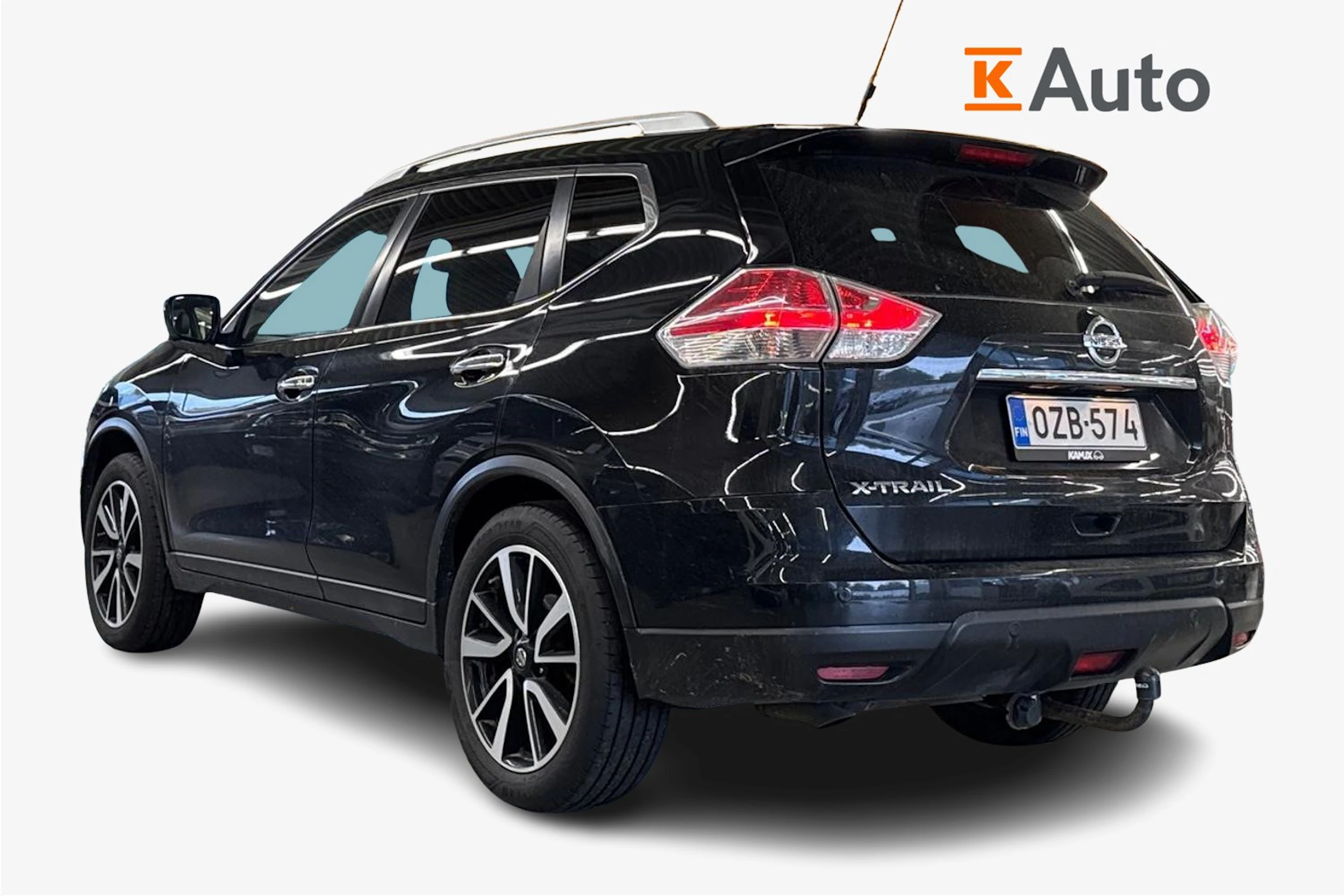 musta Nissan X-TRAIL 2016 kuva 2.