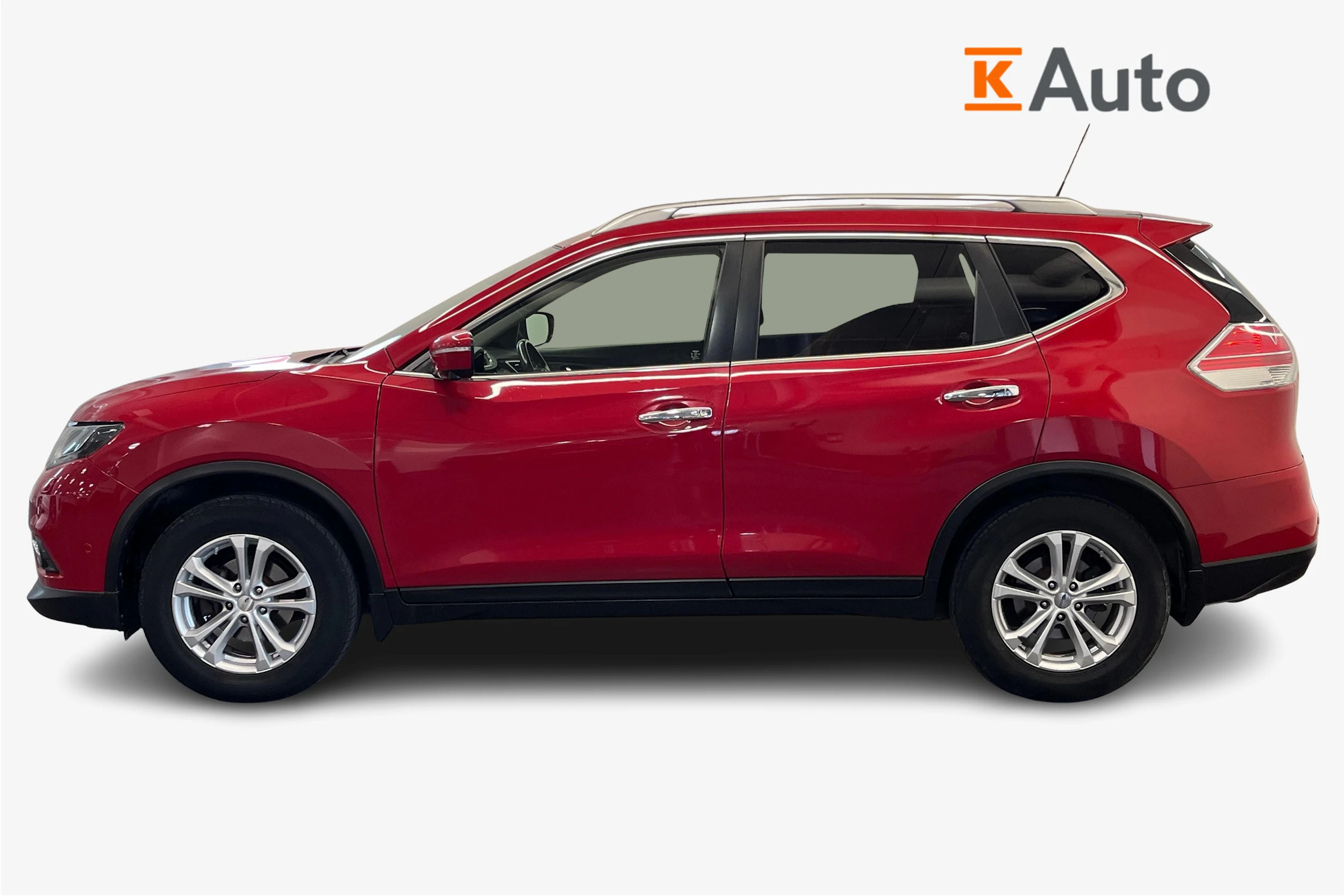 punainen Nissan X-Trail 2017 kuva 5.
