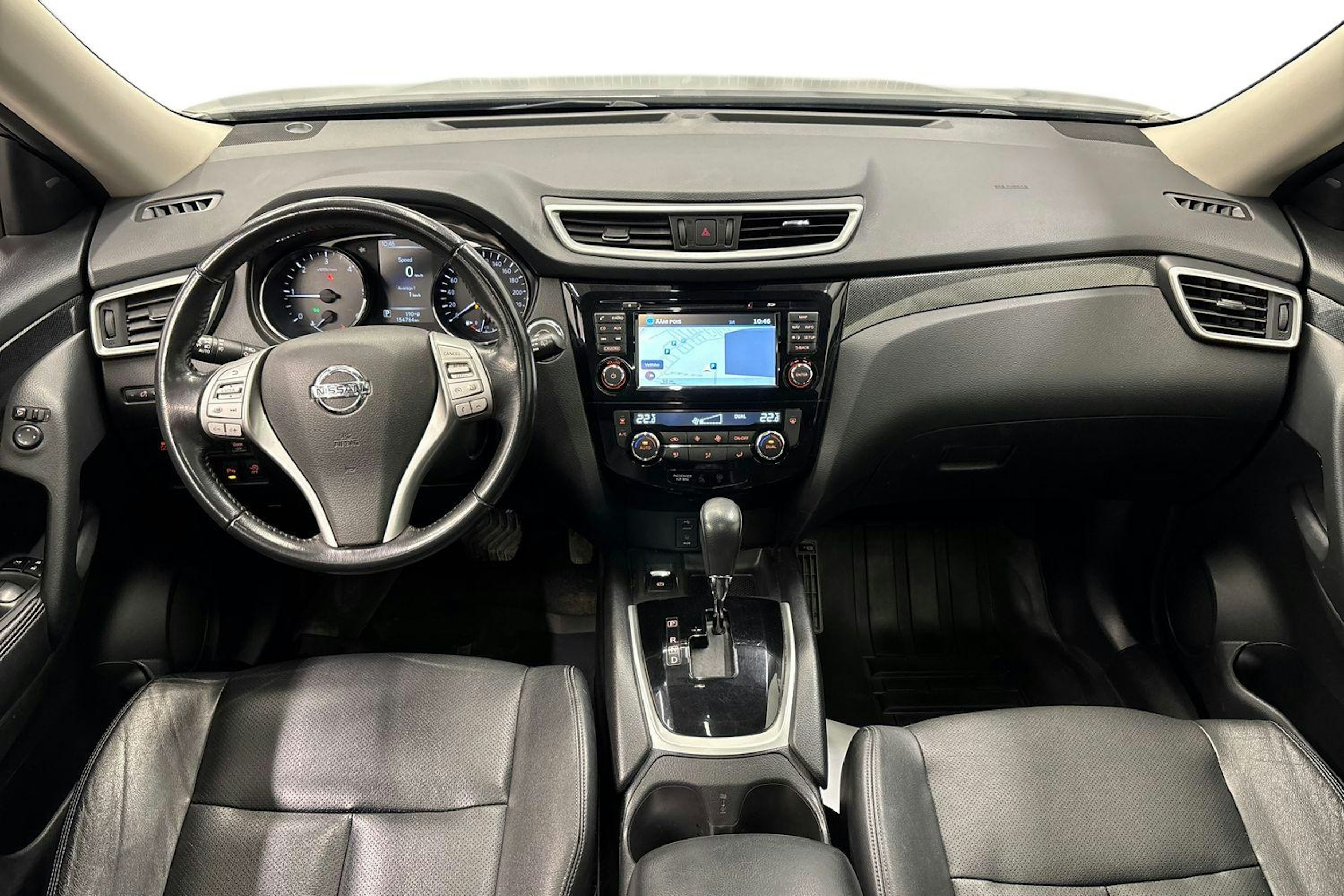 musta Nissan X-Trail 2017 kuva 9.