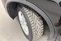 musta Nissan X-Trail 2017 kuva 13.