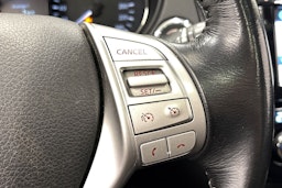 musta Nissan X-Trail 2017 kuva 22.