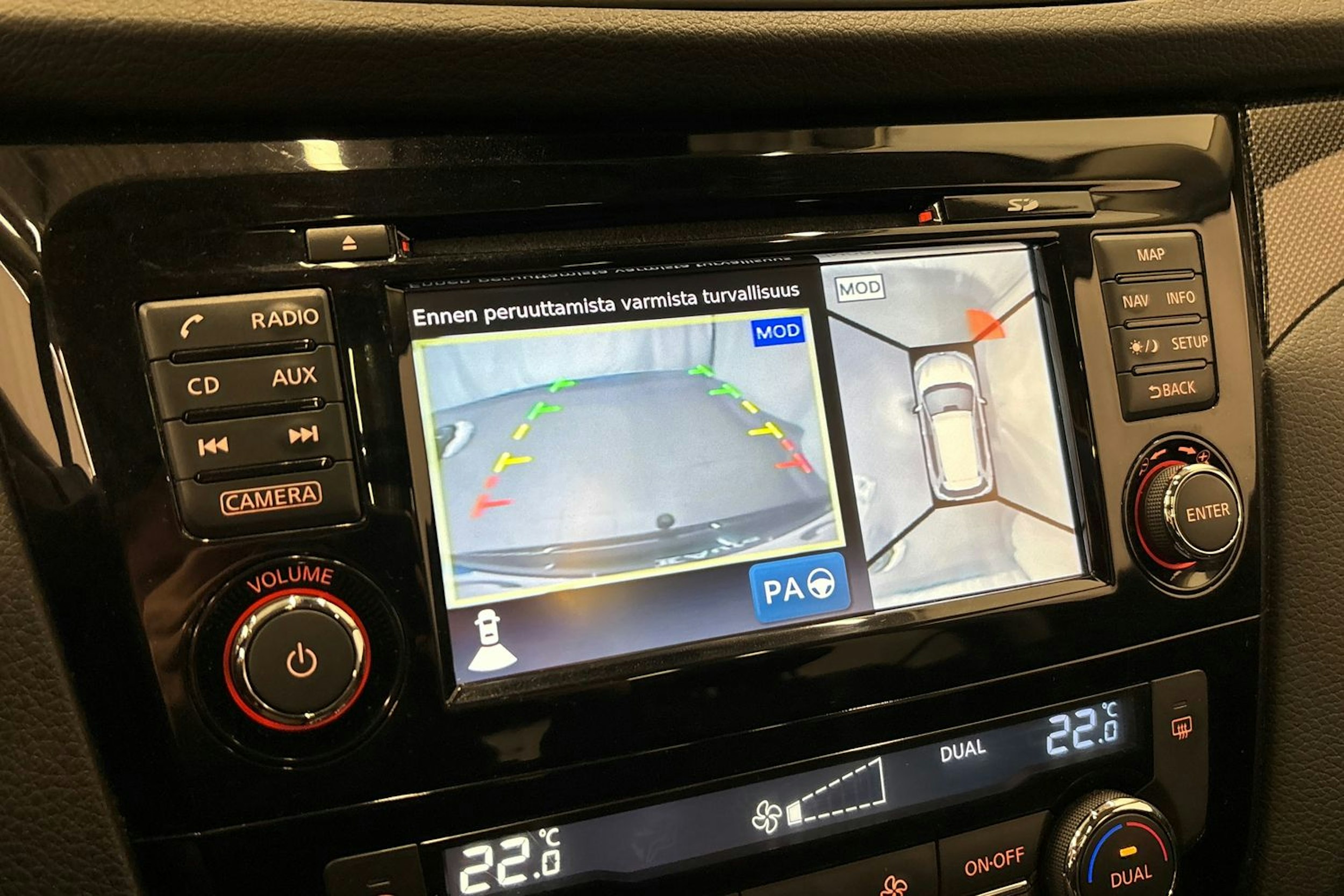 musta Nissan X-Trail 2017 kuva 25.