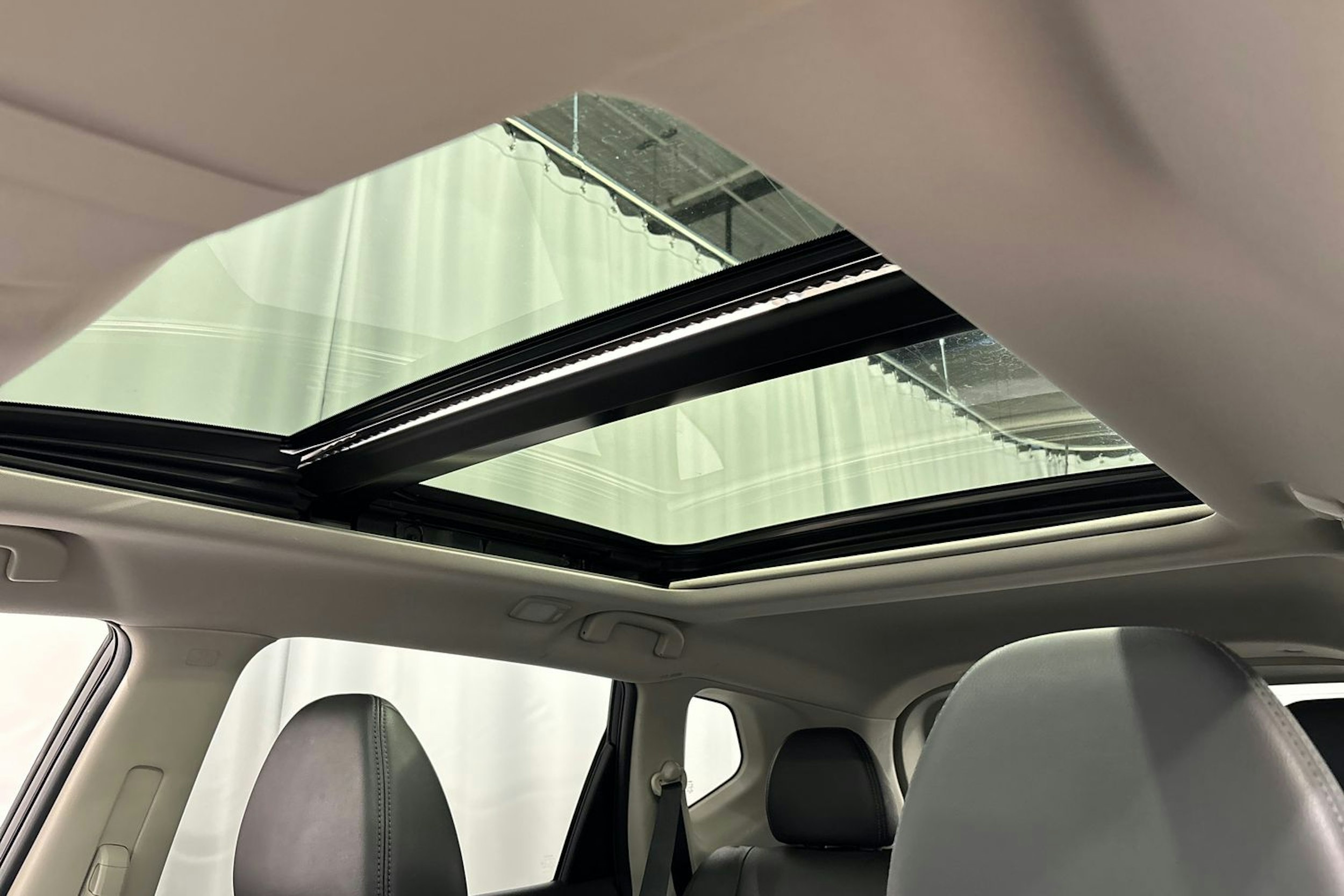 musta Nissan X-Trail 2017 kuva 29.