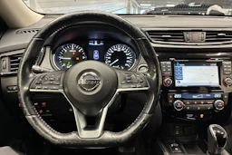 harmaa Nissan X-Trail 2017 kuva 11.