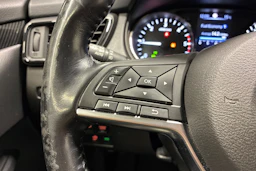 harmaa Nissan X-Trail 2017 kuva 13.