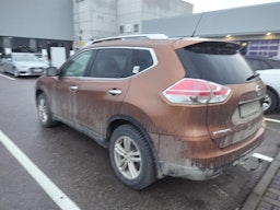 oranssi Nissan X-Trail 2017 kuva 2.
