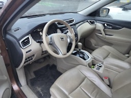 oranssi Nissan X-Trail 2017 kuva 3.