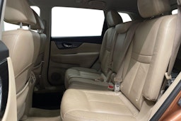 oranssi Nissan X-Trail 2017 kuva 10.