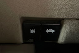 oranssi Nissan X-Trail 2017 kuva 25.