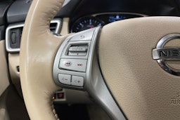 oranssi Nissan X-Trail 2017 kuva 26.