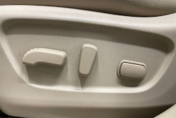 oranssi Nissan X-Trail 2017 kuva 29.