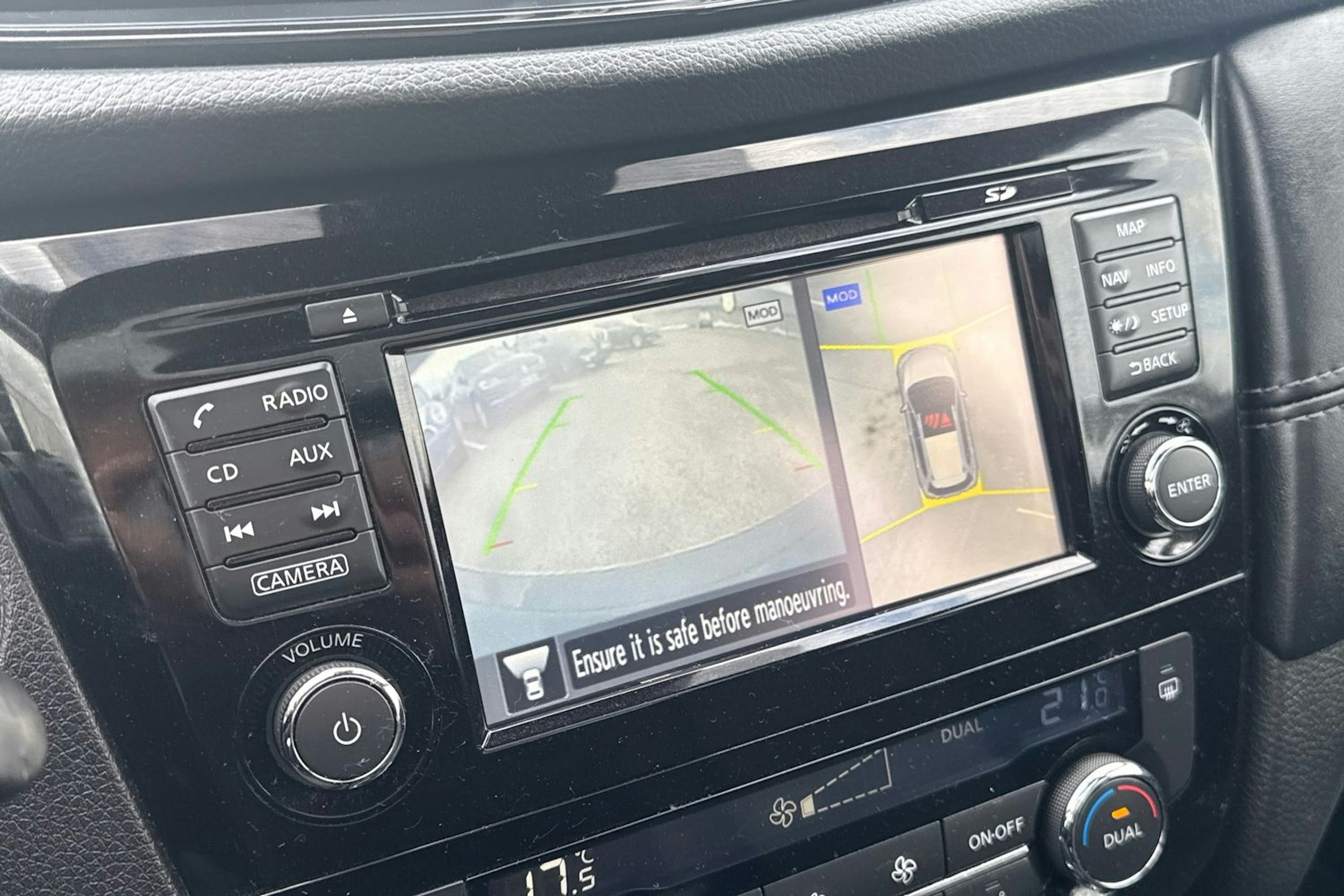 ruskea (beige) Nissan X-Trail 2018 kuva 5.