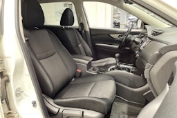 valkoinen Nissan X-Trail 2019 kuva 26.