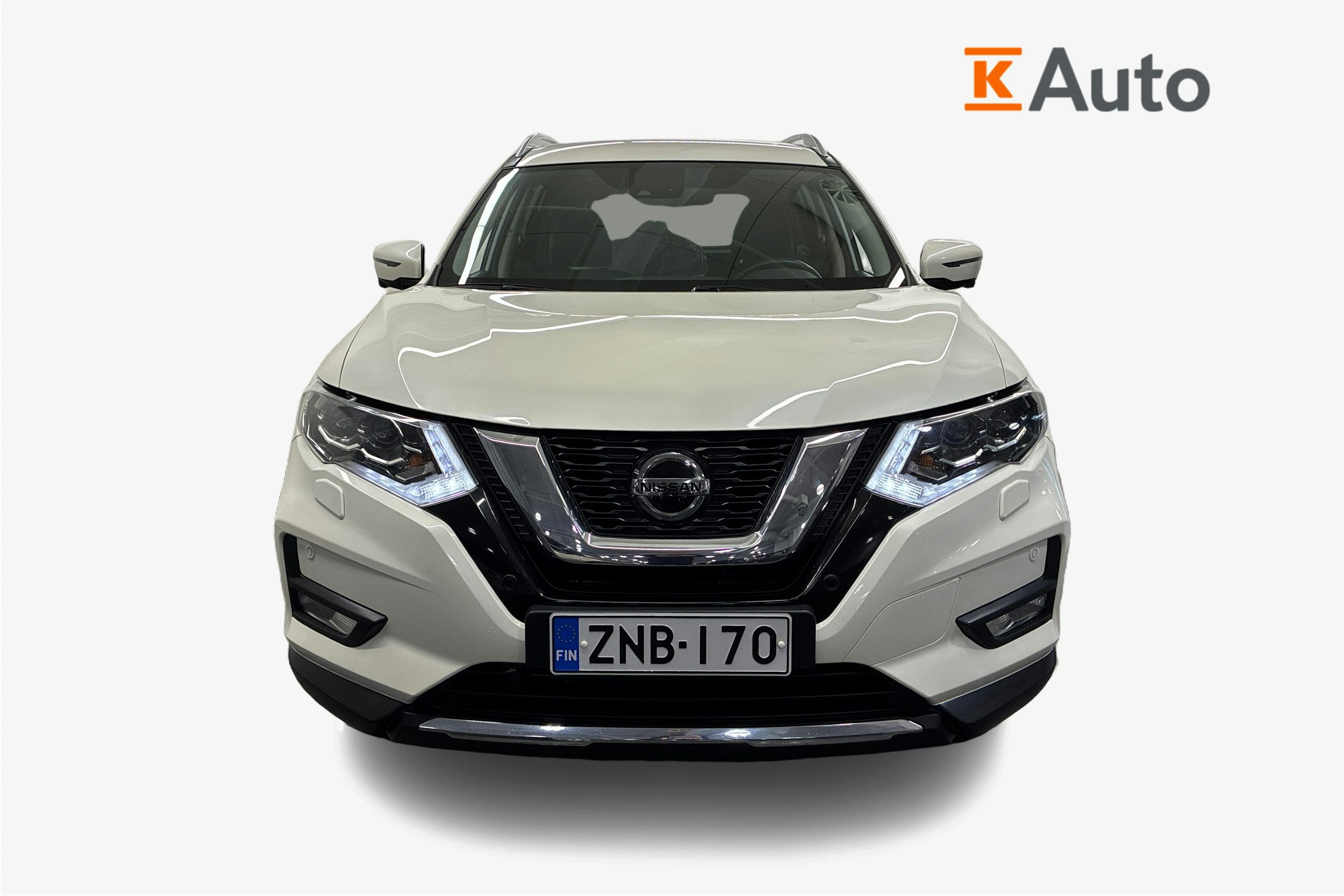 valkoinen Nissan X-Trail 2020 kuva 5.