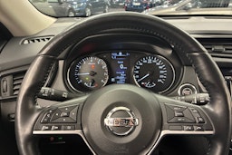 valkoinen Nissan X-Trail 2020 kuva 17.