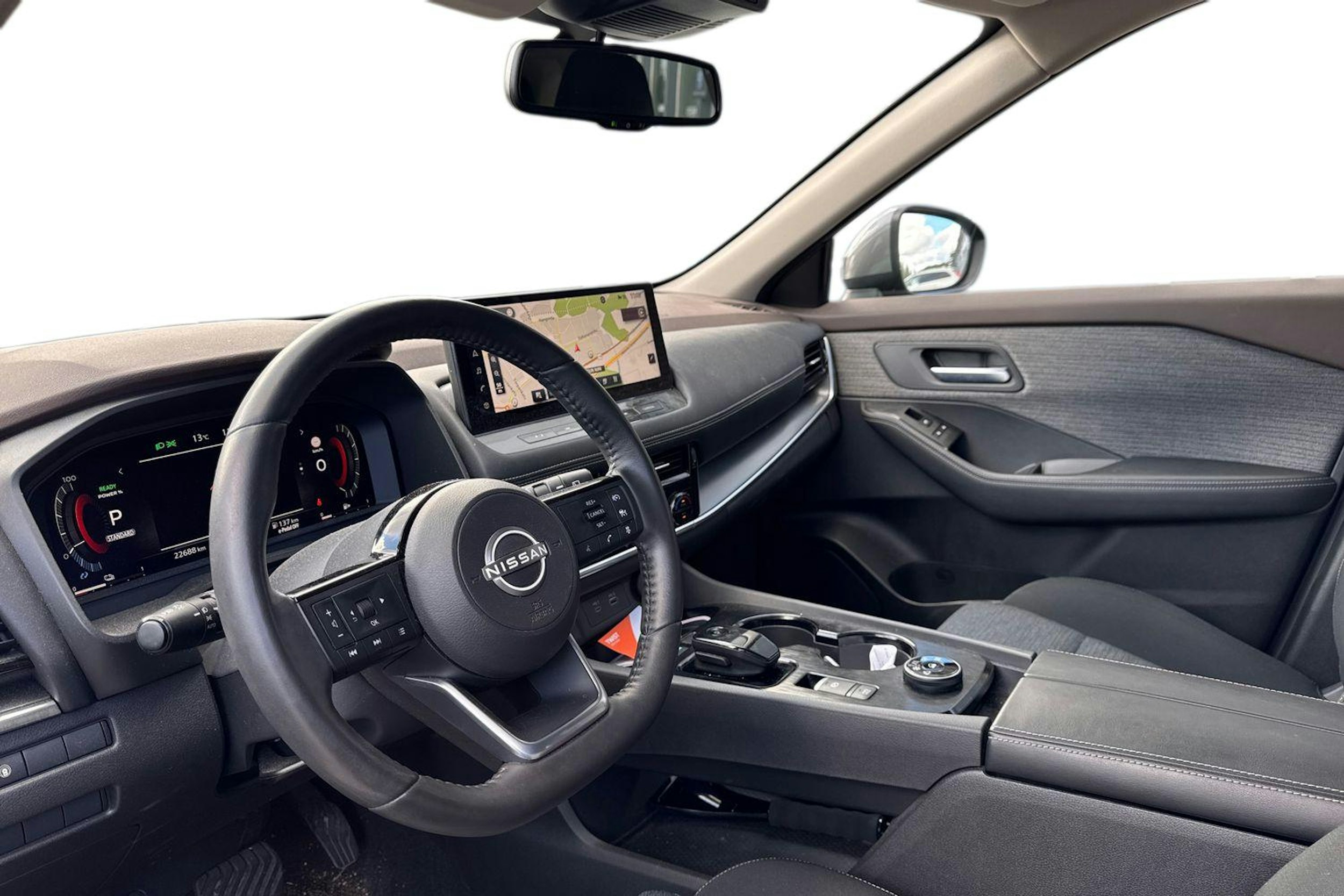 harmaa Nissan X-Trail 2023 kuva 3.