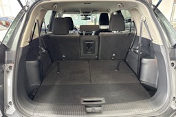 harmaa Nissan X-Trail 2023 kuva 15.