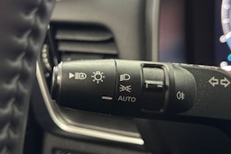 harmaa Nissan X-Trail 2023 kuva 28.