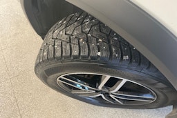 valkoinen Nissan X-TRAIL 2023 kuva 14.