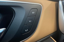 valkoinen Nissan X-TRAIL 2023 kuva 22.