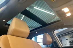 valkoinen Nissan X-TRAIL 2023 kuva 28.