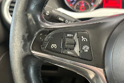 Valkoinen Opel Adam 2013 kuva 14.