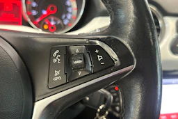 Valkoinen Opel Adam 2013 kuva 15.