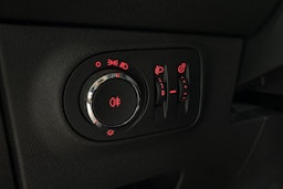 Punainen Opel Adam 2015 kuva 22.