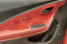 Punainen Opel Ampera 2012 kuva 19.