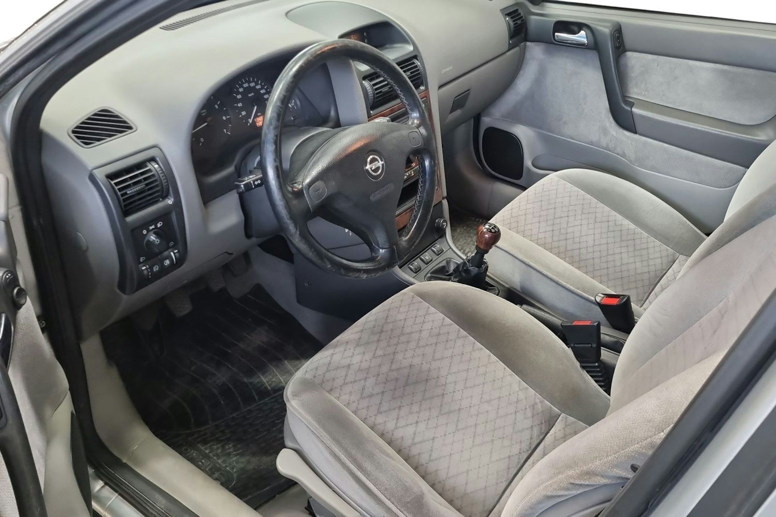hopea Opel Astra 1999 kuva 3.