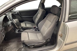 hopea Opel Astra 2001 kuva 6.