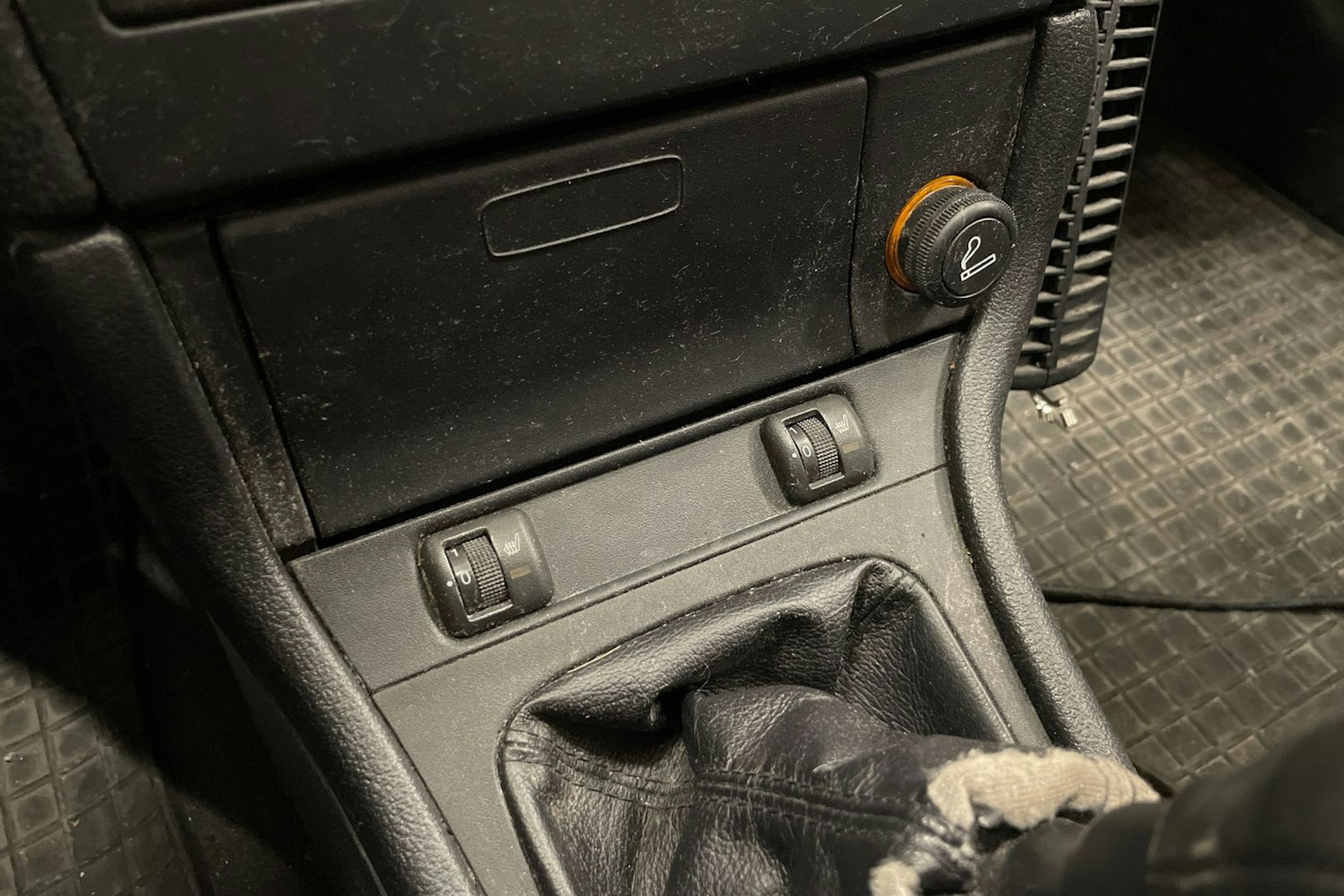 hopea Opel Astra 2001 kuva 18.