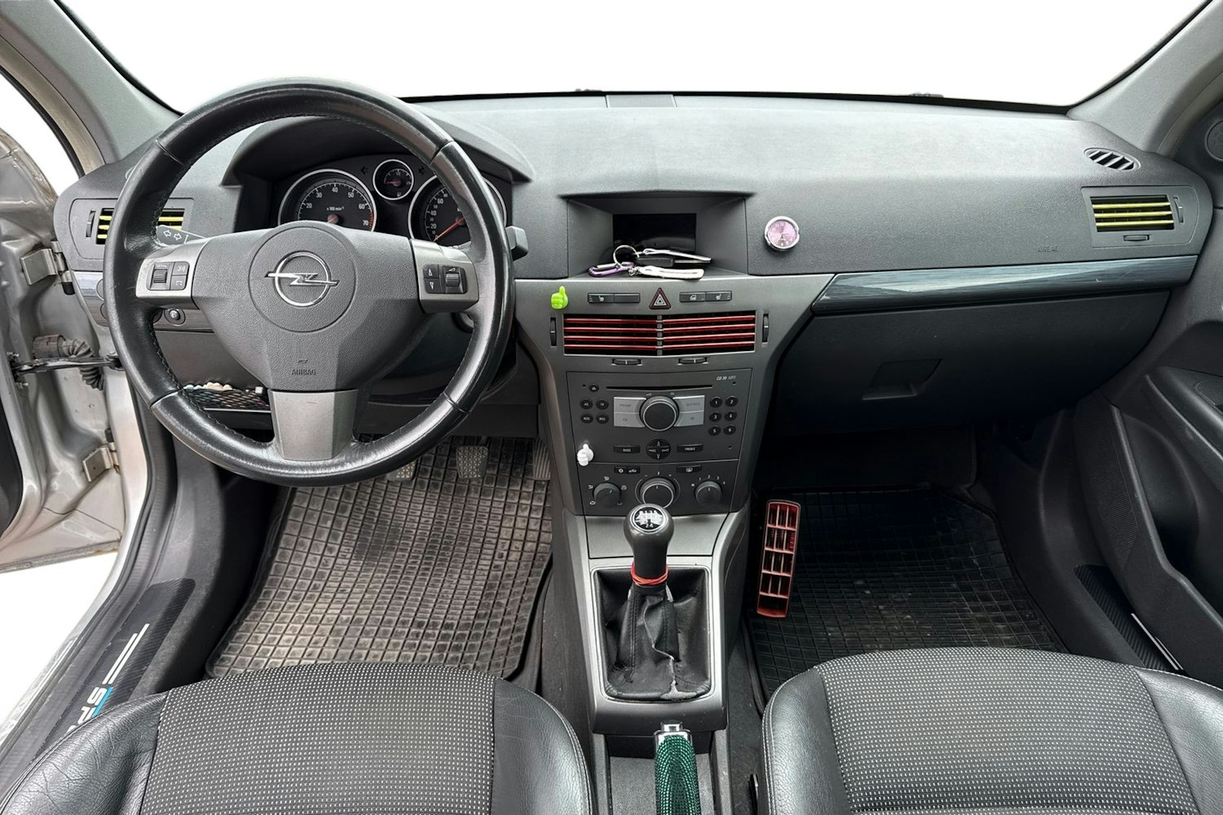 hopea Opel Astra 2004 kuva 9.