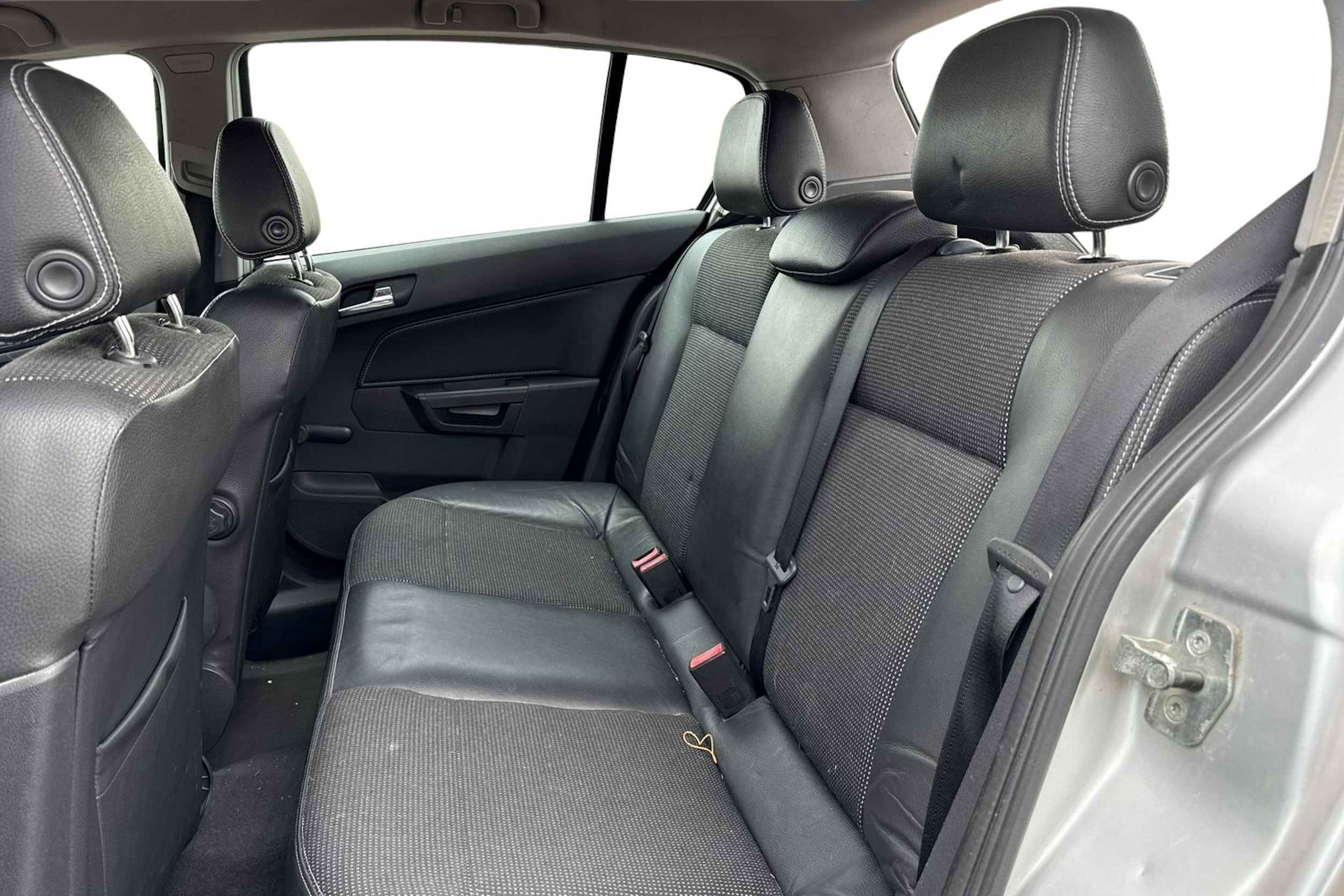 hopea Opel Astra 2004 kuva 10.