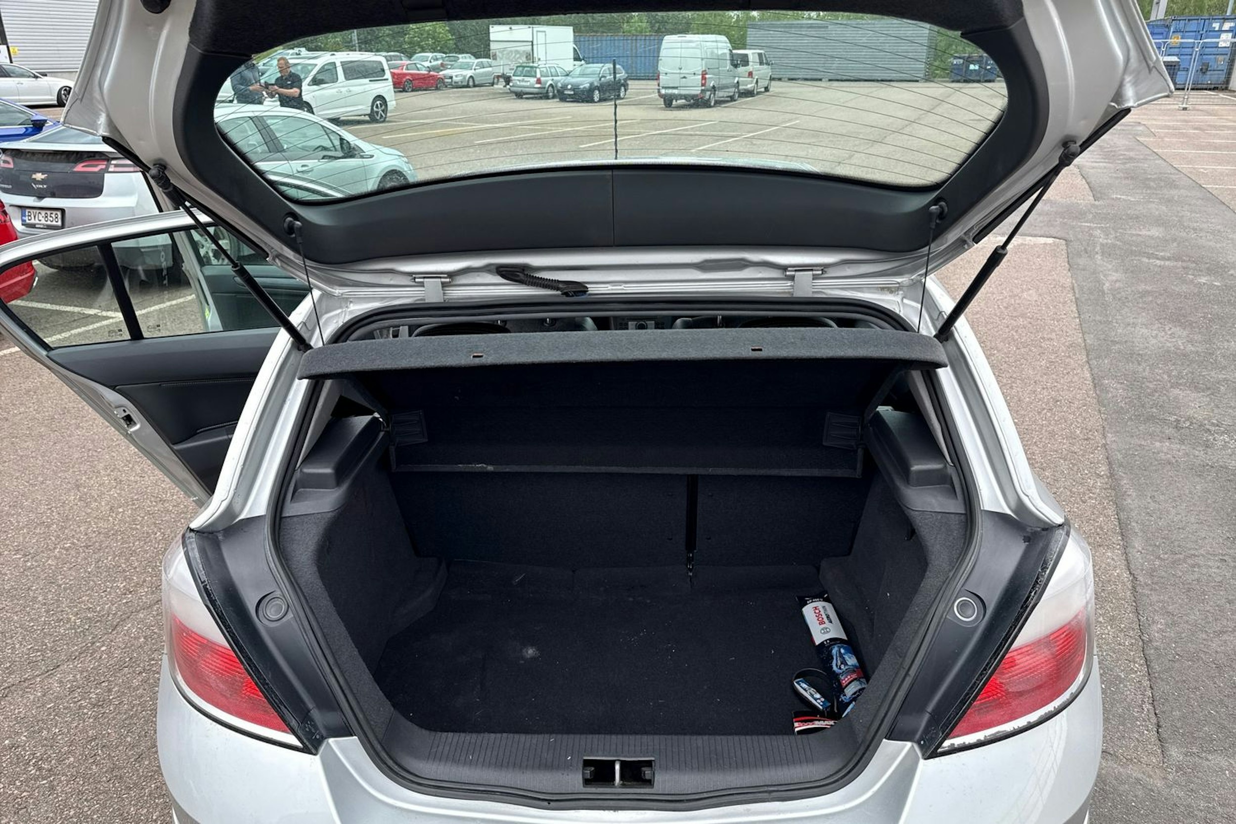hopea Opel Astra 2004 kuva 20.