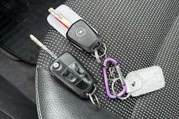 hopea Opel Astra 2004 kuva 23.