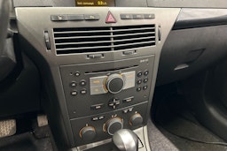 hopea Opel Astra 2005 kuva 17.