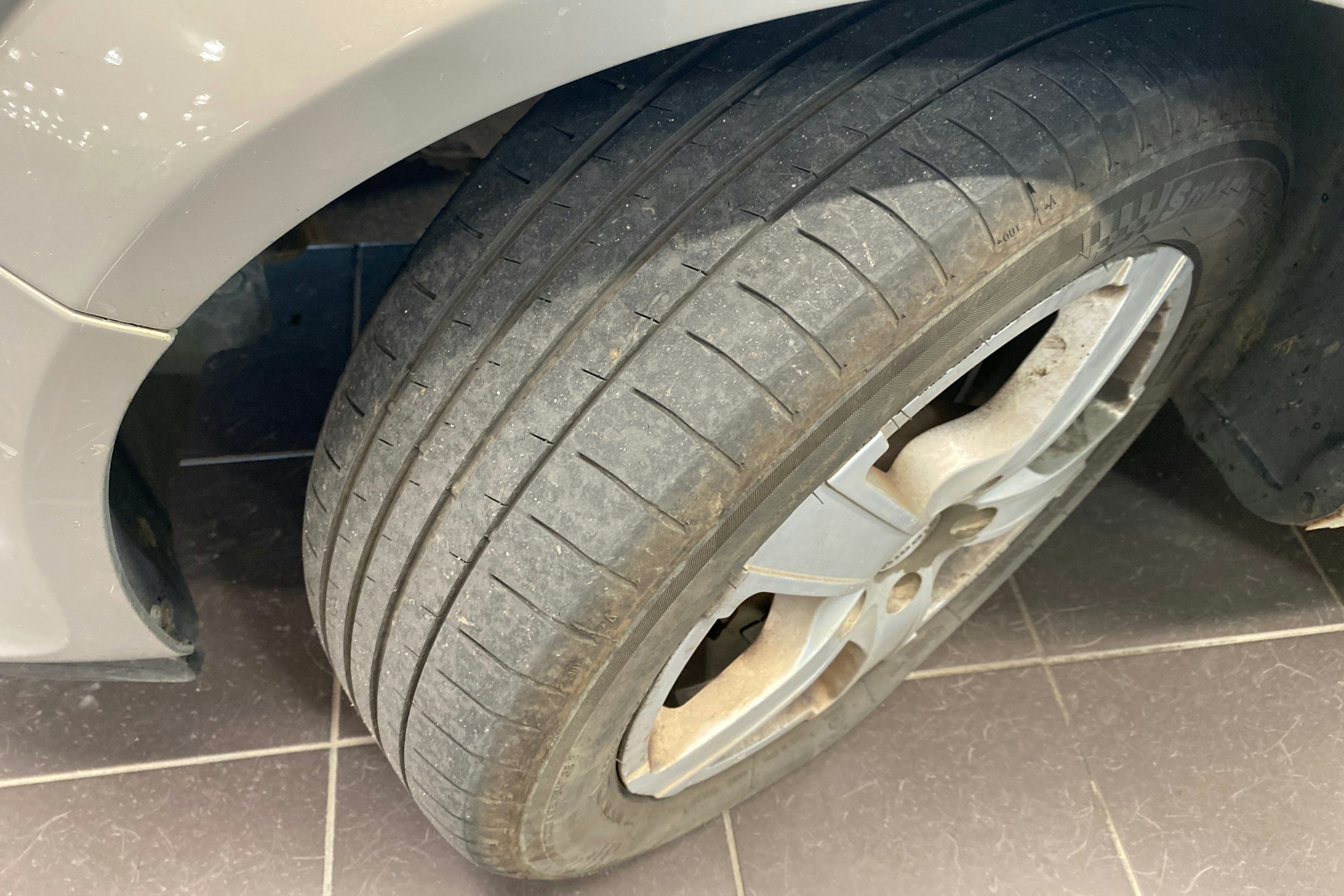 Ruskea (beige) Opel ASTRA 2005 kuva 12.