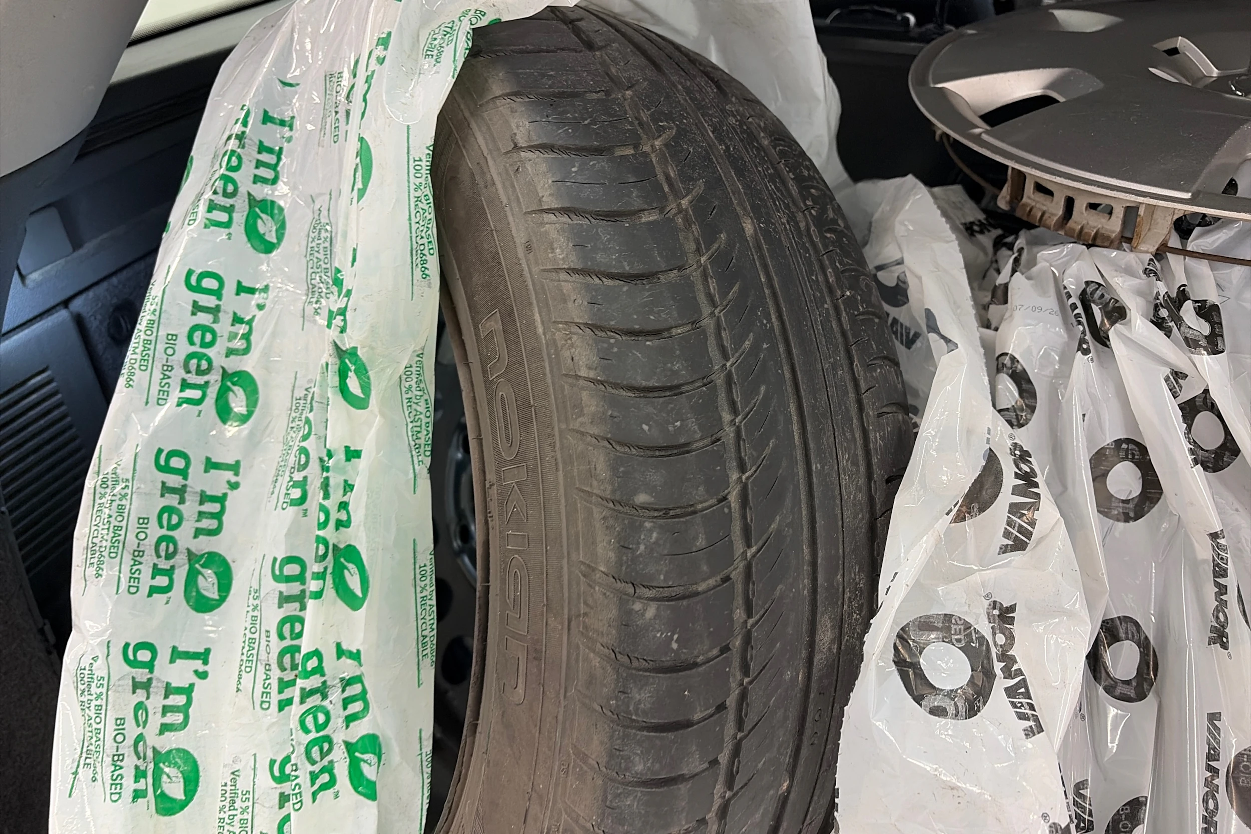 sininen Opel Astra 2006 kuva 26.