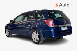 sininen Opel Astra 2006 kuva 2.