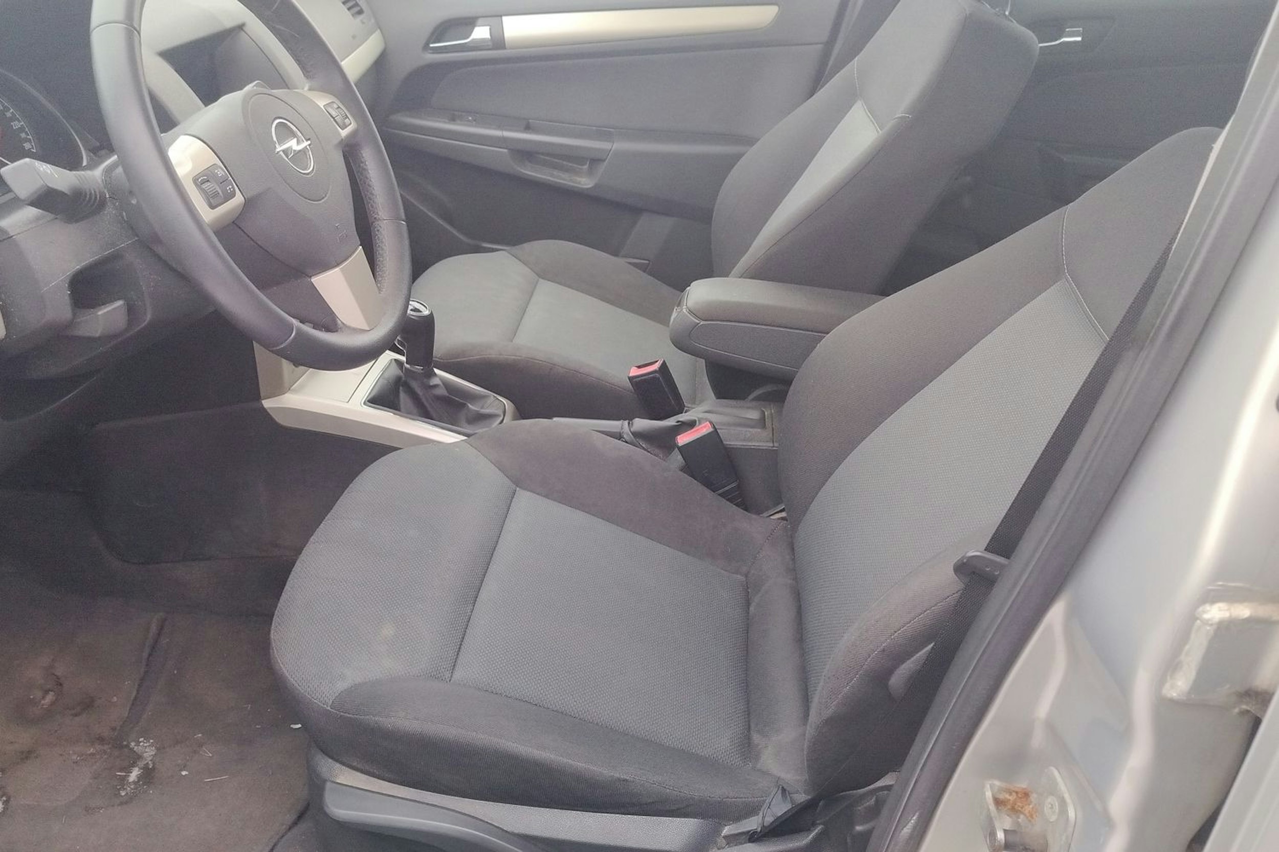 met. ruskea (beige) Opel Astra 2007 kuva 24.