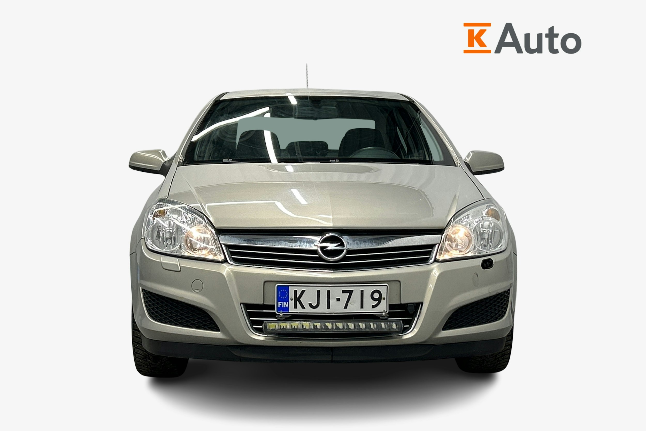 ruskea (beige) Opel Astra 2008 kuva 4.